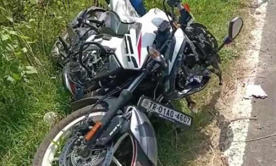 Kamalasagar : Reckless driving, one critically injured admitted in hospital Kamalasagar : Reckless driving, one critically injured admitted in hospital